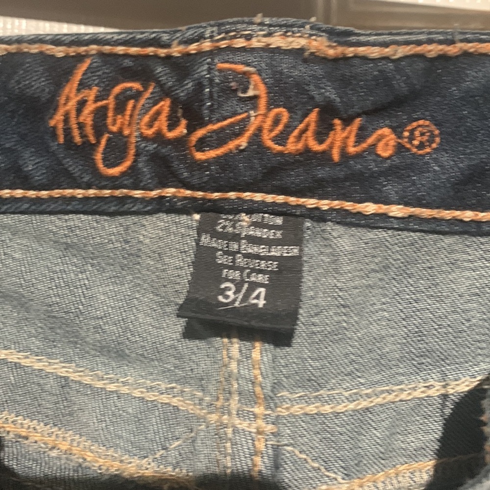 Distressed crop ankle jeans - Picture 5 of 10
